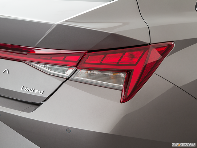 2021 Hyundai ELANTRA Interior